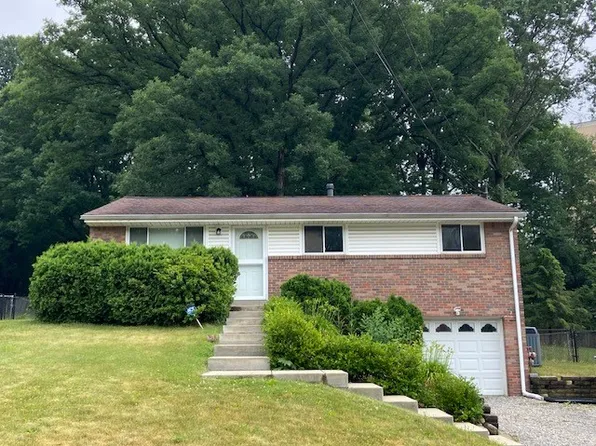 188 Rosemont Dr, Coraopolis, PA 15108