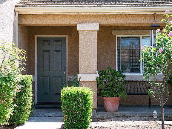 4th image of 5343 W Oslin Ave