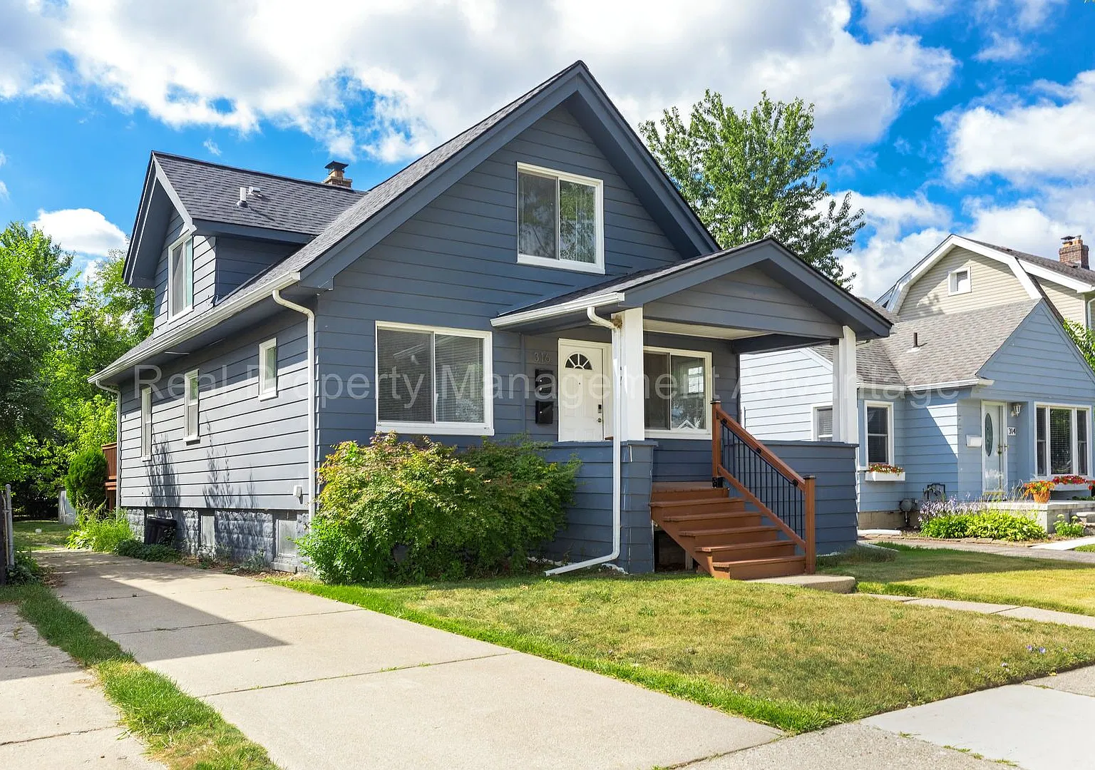 316 Spencer — Photo 1