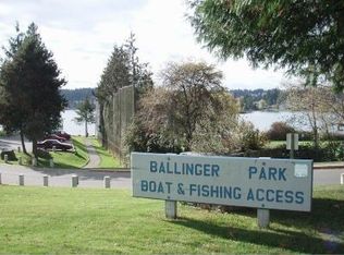 22710 72nd Pl W, Mountlake Terrace, WA 98043