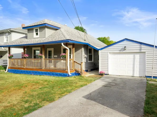 230 W Vinyard St, Anderson, IN 46012