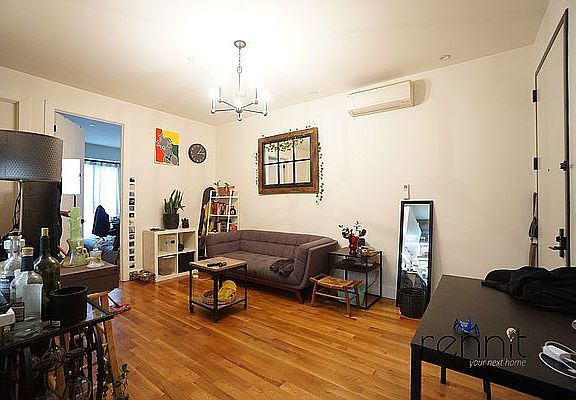 3rd image of 1772 Bergen St #2F