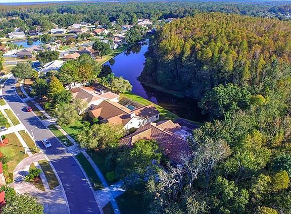 4th image of 334 Waterford Cir E