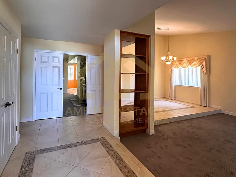 1255 Craig Dr — Photo 3