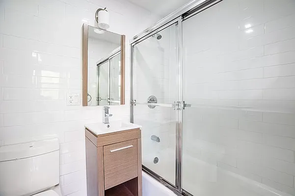 Rented by MNS | media 11