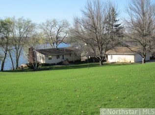 6582 Fairfax Ct, Faribault, MN 55021