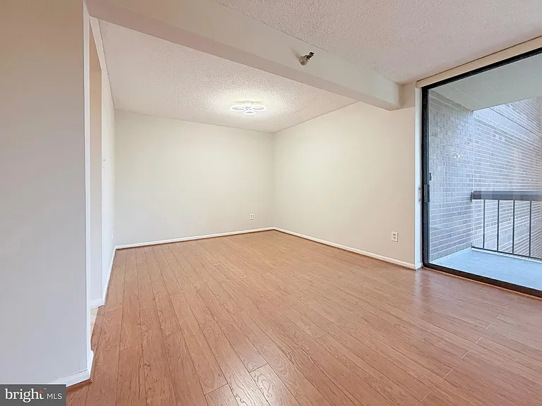 7401 Westlake Ter #610 — Photo 8