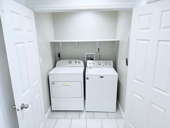 4th image of 2322 E 1035 S