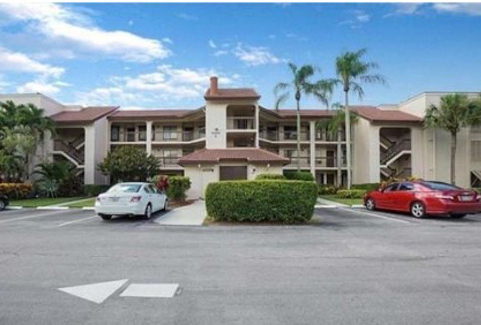 1st image of 5068 Rose Hill Dr APT 103