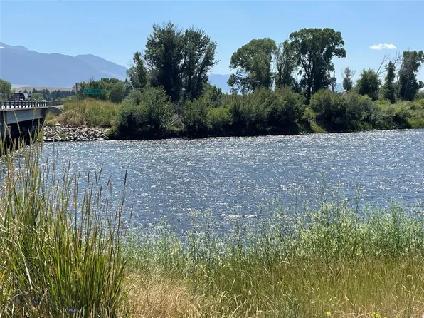 Highway 287 NE, Ennis, MT 59729