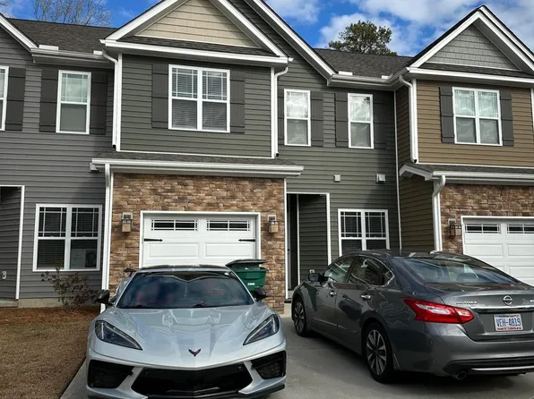 1823 Fox Den Way #2, Greenville, NC 27858