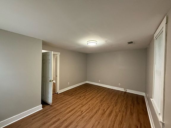 5th image of 1195 Dorothy Pl Unit B