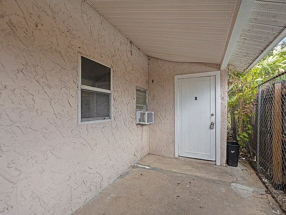 4th image of 4540 41st Ave N #B