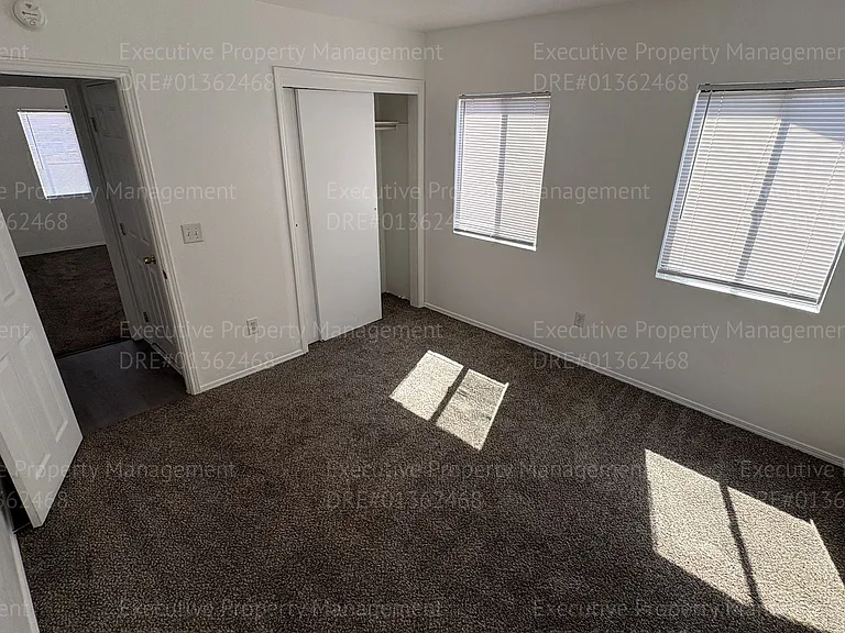 1118 Chico St — Photo 24