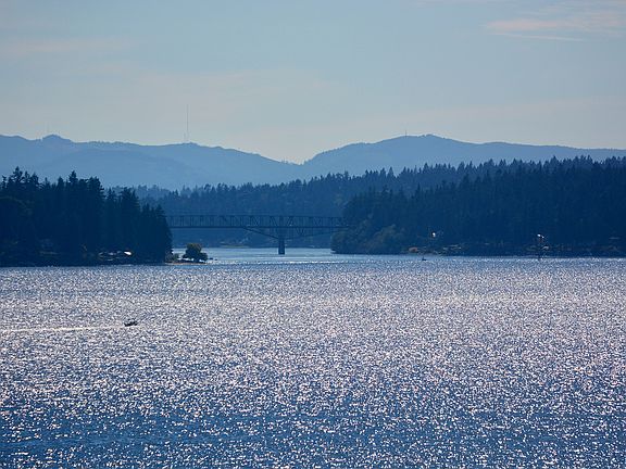 2nd image of 9875 NE Shore Dr
