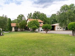 12 Tonasket Shop Rd, Tonasket, WA 98855