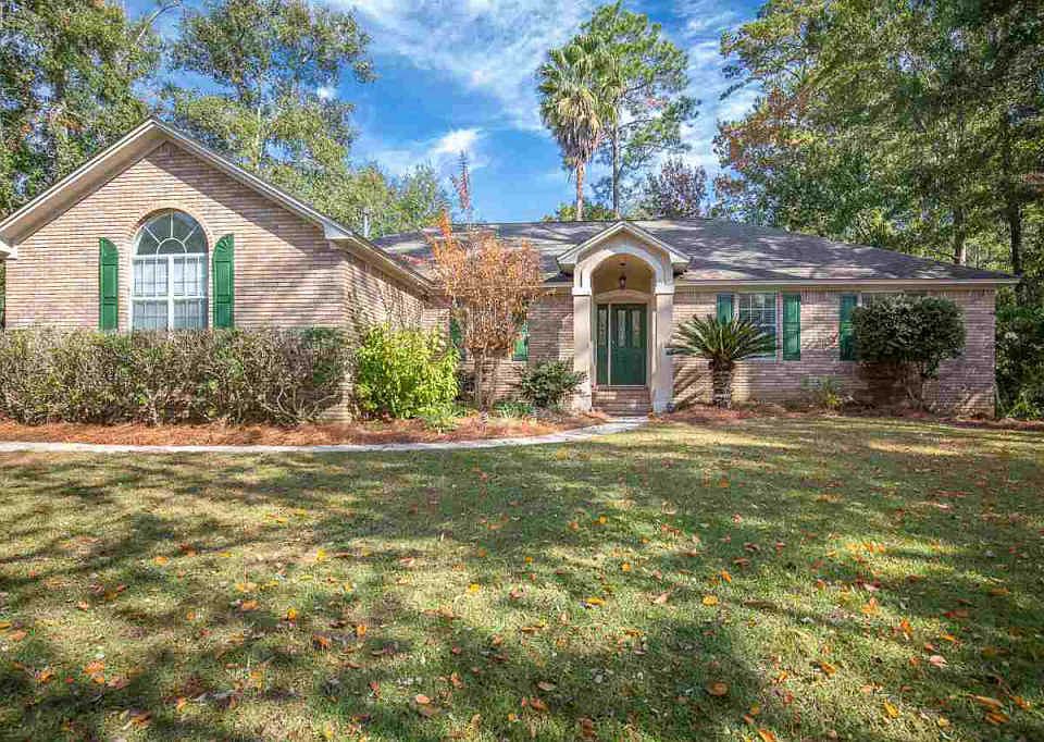 1st image of 3496 Hyde Park Way