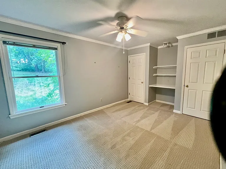 1700 Mason Knoll Rd — Photo 24