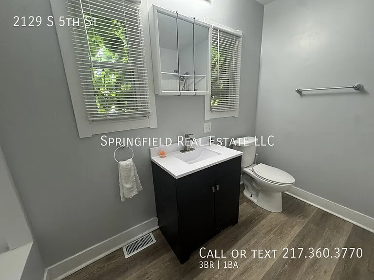 2129 S 5th St — Photo 17