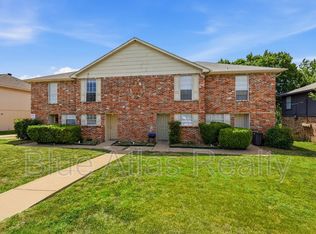3828 Coates Cir, Benbrook, TX 76116