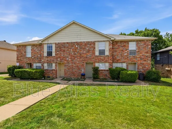 3828 Coates Cir, Benbrook, TX 76116