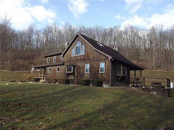 2nd image of 385 Little Pond Dr