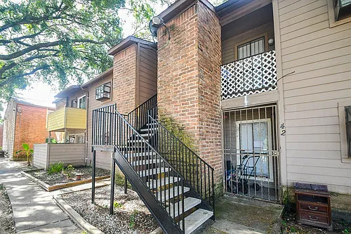 10603 S Wilcrest Dr #41 Photo 1