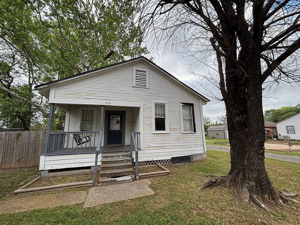 1st image of 1112 Peach St