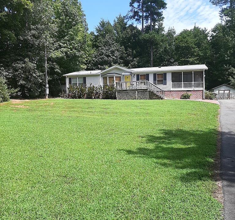 1st image of 148 Hawthorne Dr