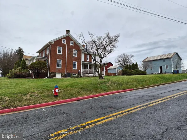 414 High St, New Windsor, MD 21776