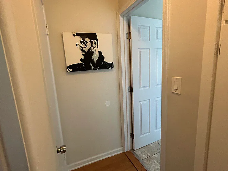 2335 Linden Ave — Photo 9