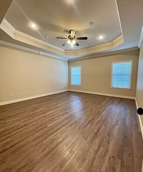 4502 Swinton Dr — Photo 15