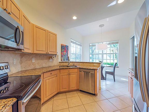 5th image of 2350 Mont Claire Dr APT 101