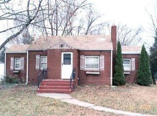 904 W Grant St, Fenton, MI 48430