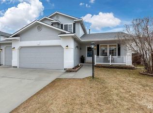 647 E Baldwin St, Meridian, ID 83646