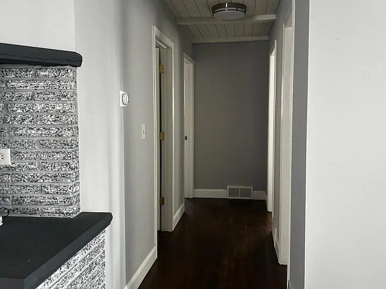 5147 Westcombe Ln — Photo 6