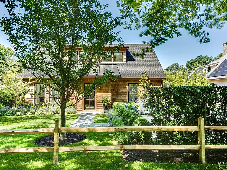 86 Hedges Ln — Photo 2