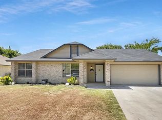 1502 August Dr, Killeen, TX 76549