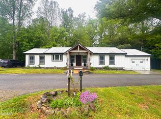 4445 Liberty Rd, Cosby, TN 37722
