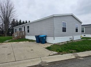 1511 Bryan Ave, Auburn, IN