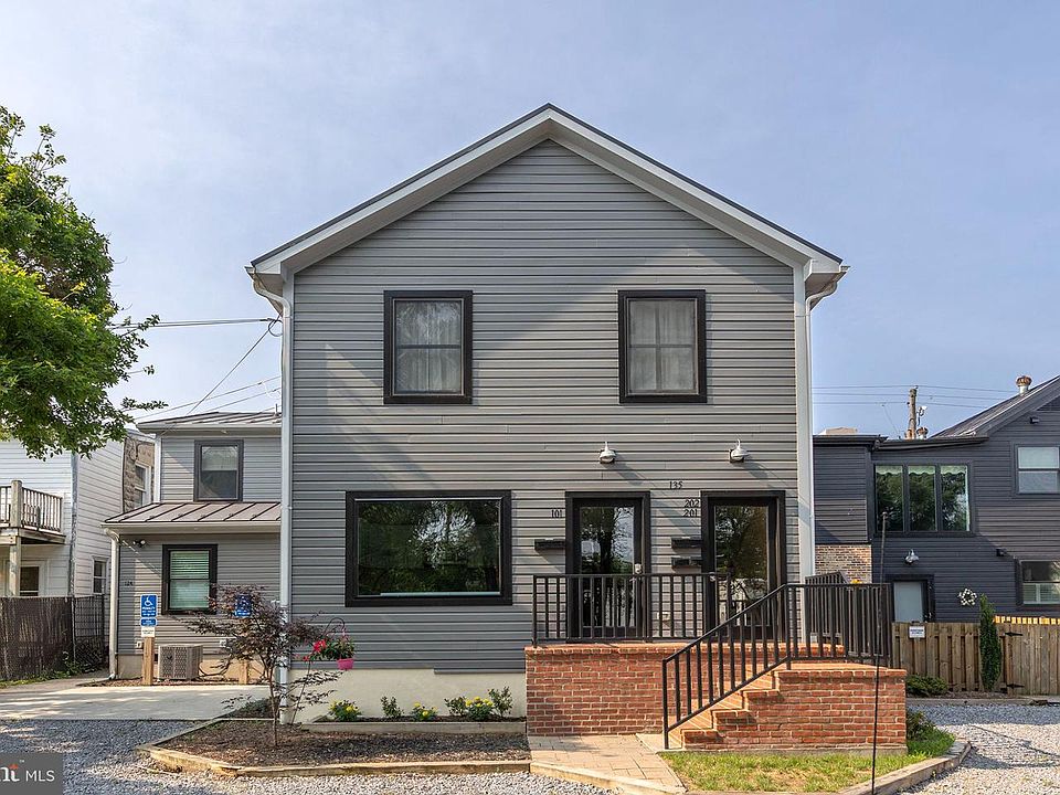 1st image of 135 S Kent St #202