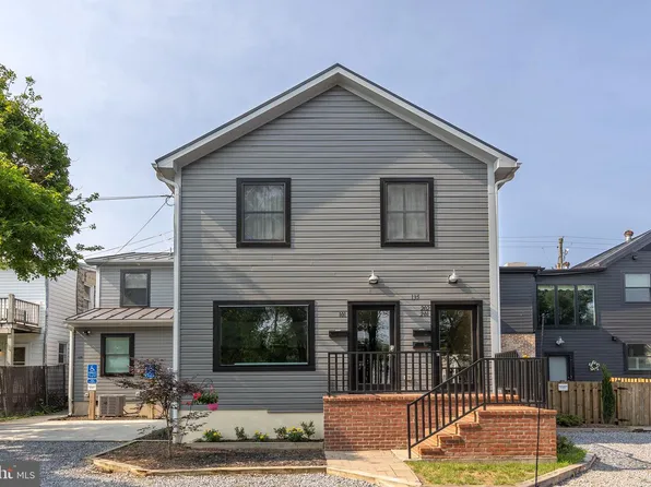 135 S Kent St #202, Winchester, VA 22601