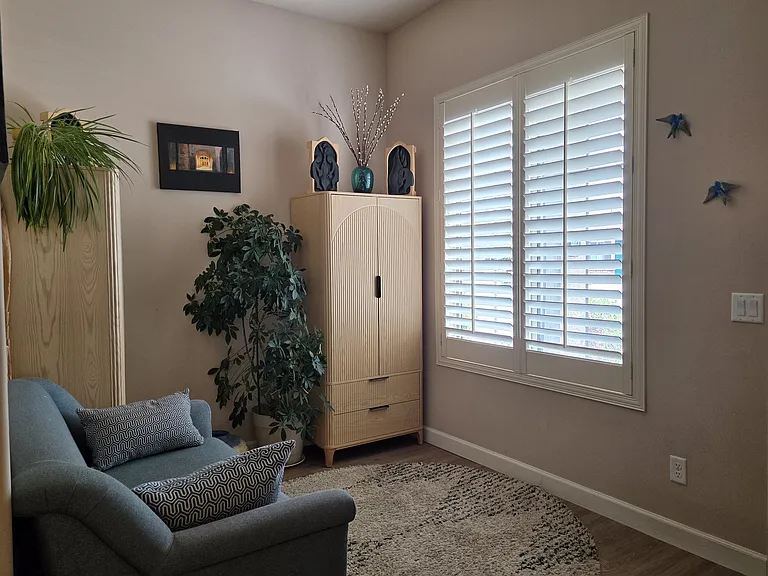 1886 Kensington Ct — Photo 14