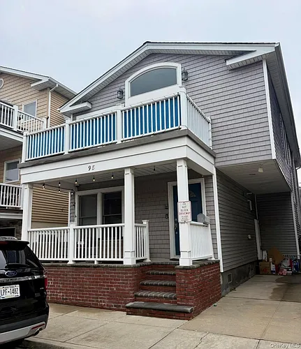 98 Maryland Ave Photo 1