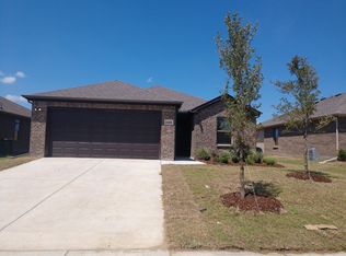 1418 Warringwood Dr, Greenville, TX 75402