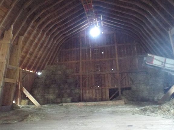 4th image of 35 Valley Dr