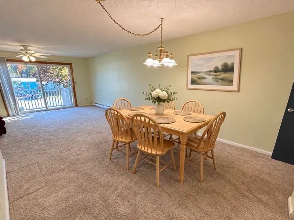 760 Farm Rd APT 216, Marlborough, MA 01752