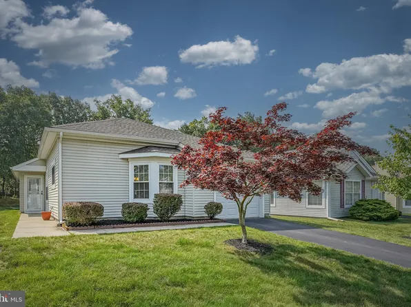 100 Pine Oak Blvd, Barnegat, NJ 08005