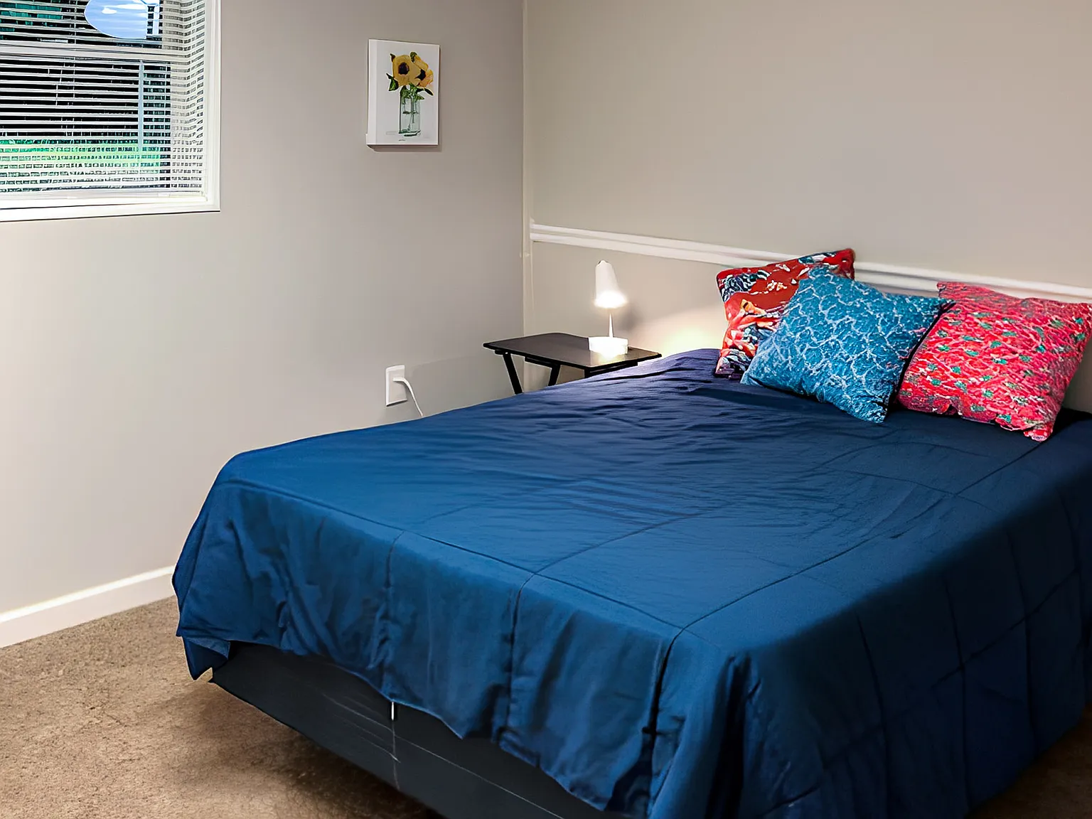 4 bed, 2.0 bath, 1310 sqft, $810 — Photo 1