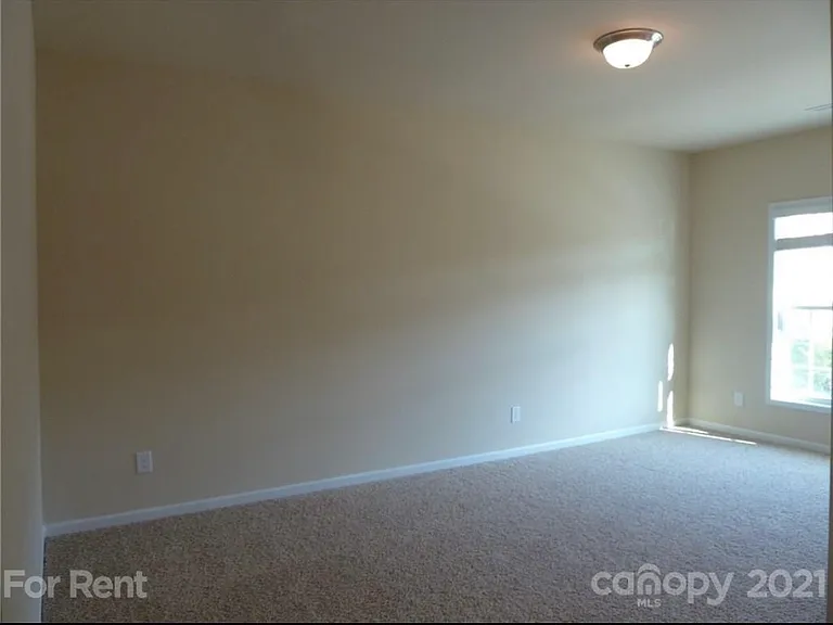 9601 Camberley Ave NW — Photo 6